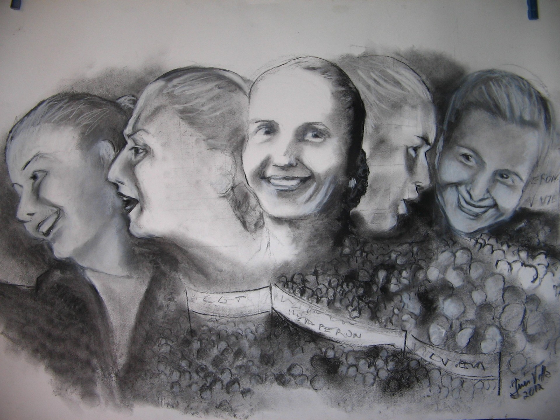 Evita en cinco tiempos — Carbonilla sobre papel por Inés Villa